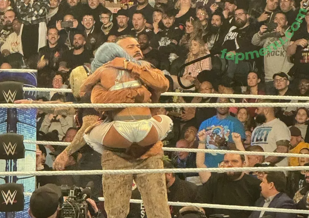 Zelina Vega nude photo #1058 ( / Thea Trinidad / ZelinaVegaWWE)