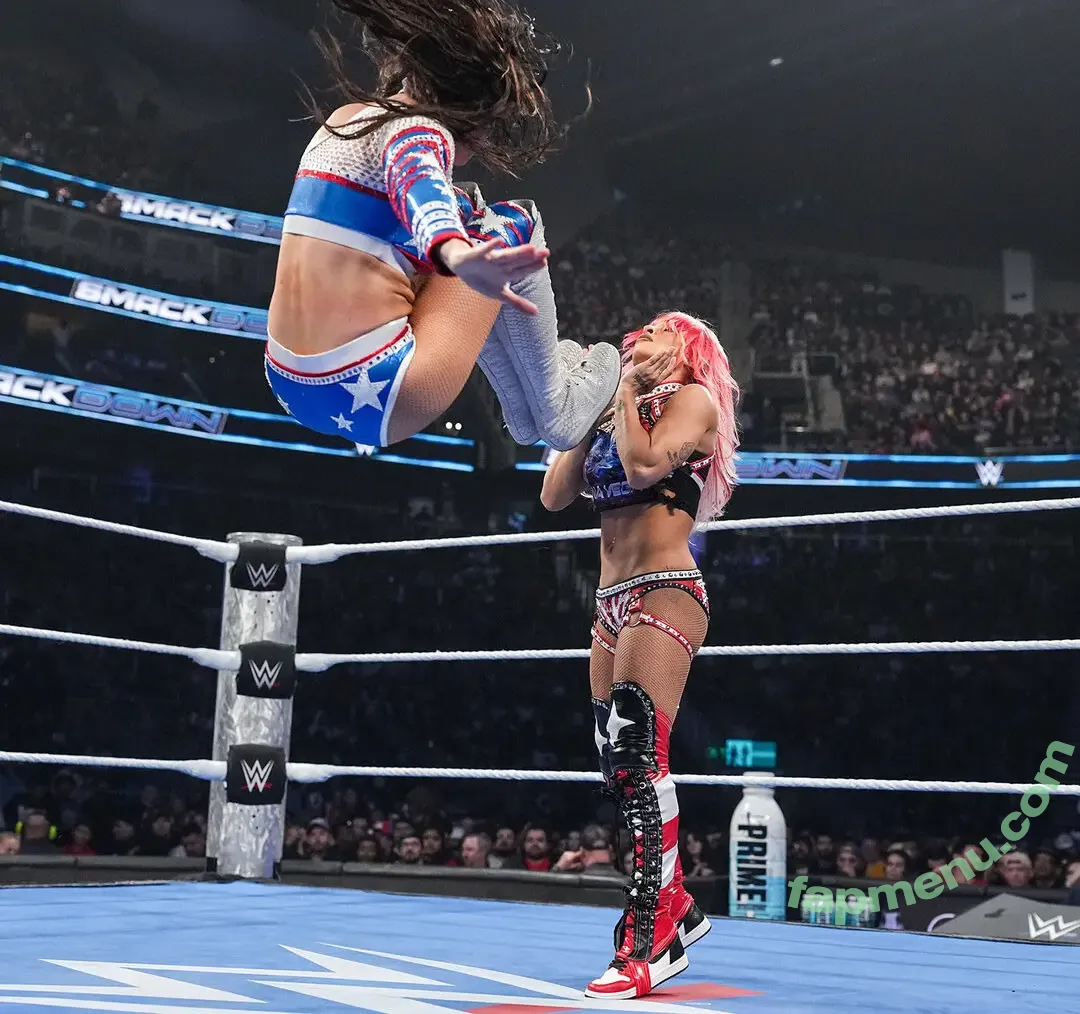 Zelina Vega nude photo #1534 ( / Thea Trinidad / zelinavegawwe)