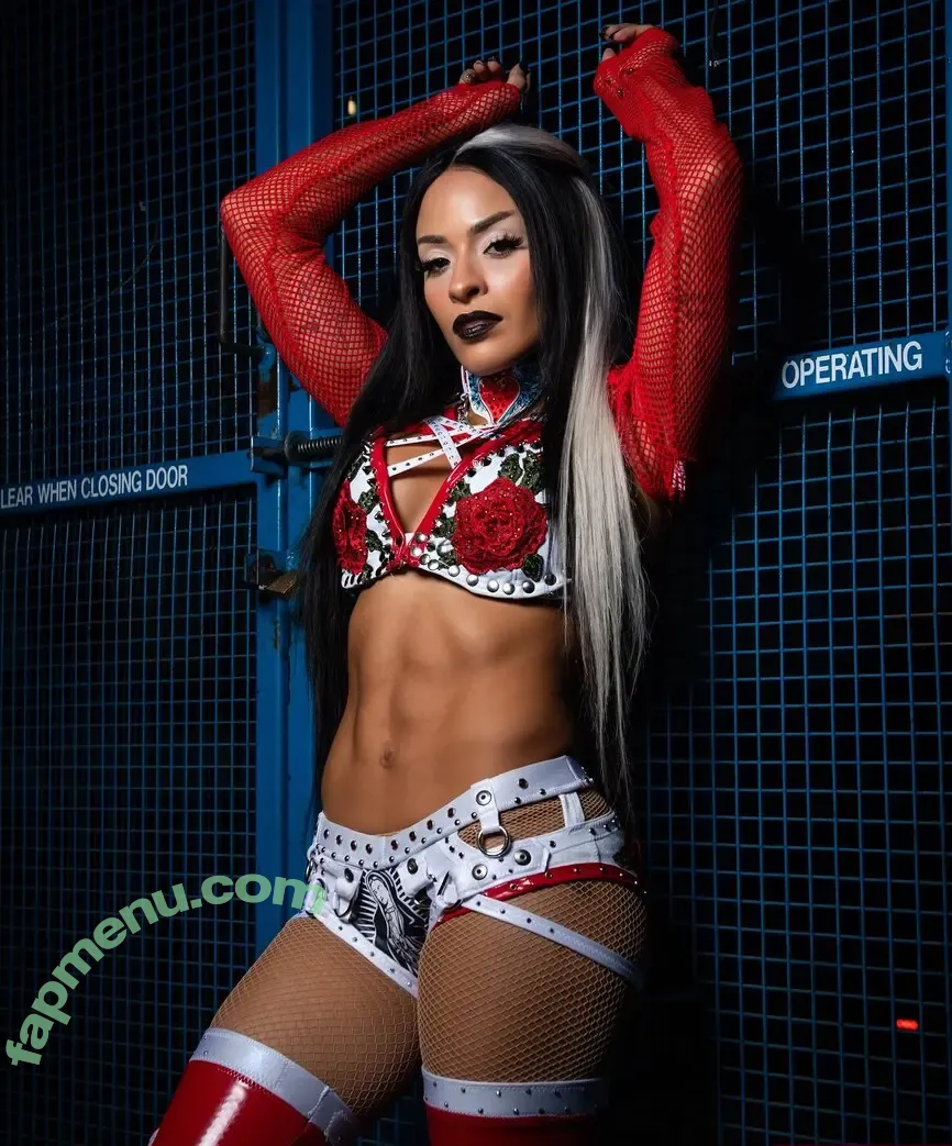 Zelina Vega nude photo #1668 ( / Thea Trinidad / zelinavegawwe)
