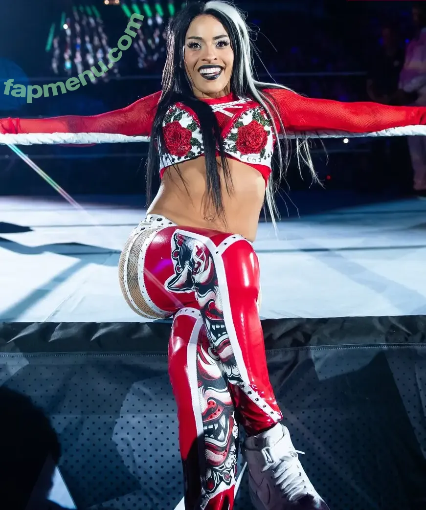 Zelina Vega nude photo #1676 ( / Thea Trinidad / zelinavegawwe)