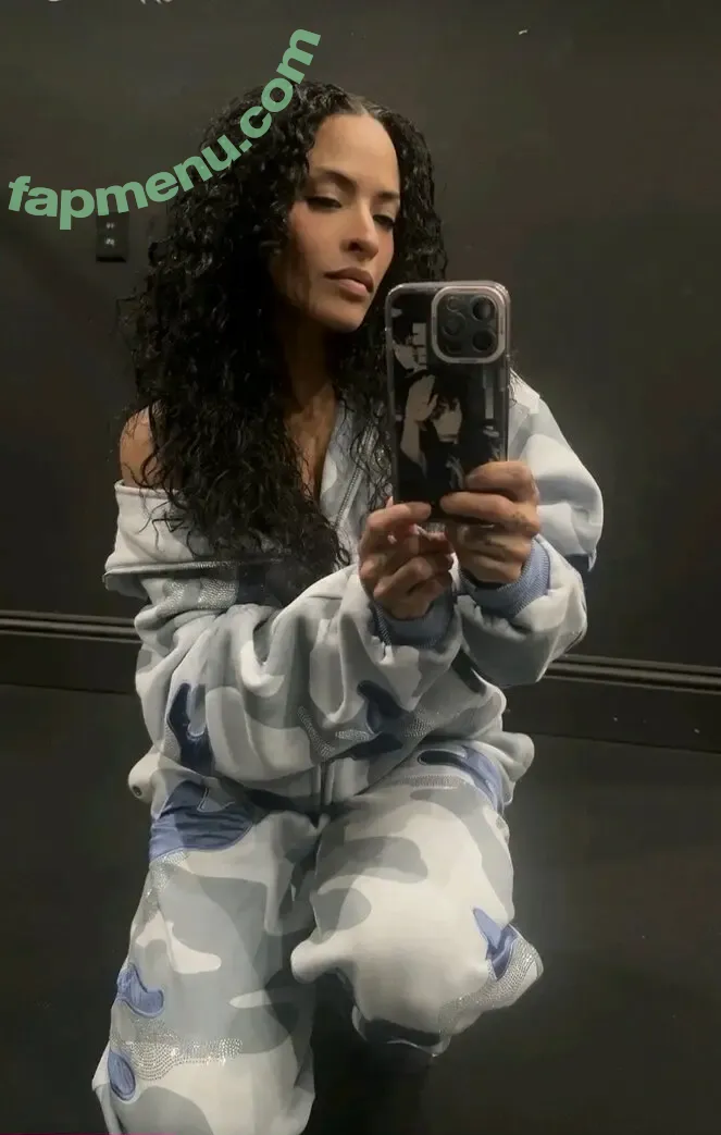 Zelina Vega nude photo #1766 ( / Thea Trinidad / zelinavegawwe)