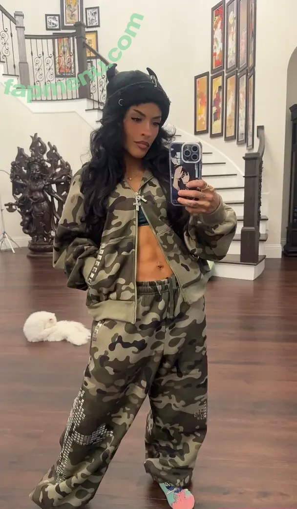 Zelina Vega nude photo #1793 ( / Thea Trinidad / zelinavegawwe)