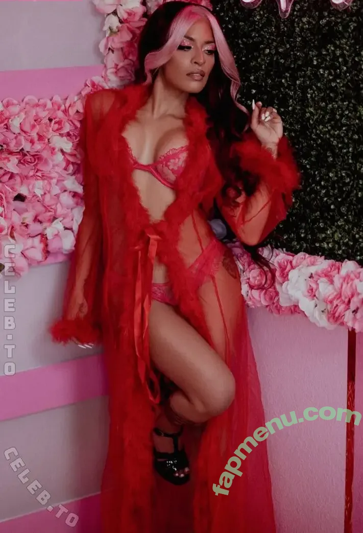 Zelina Vega nude photo #1833 ( / Thea Trinidad / ZelinaVegaWWE)