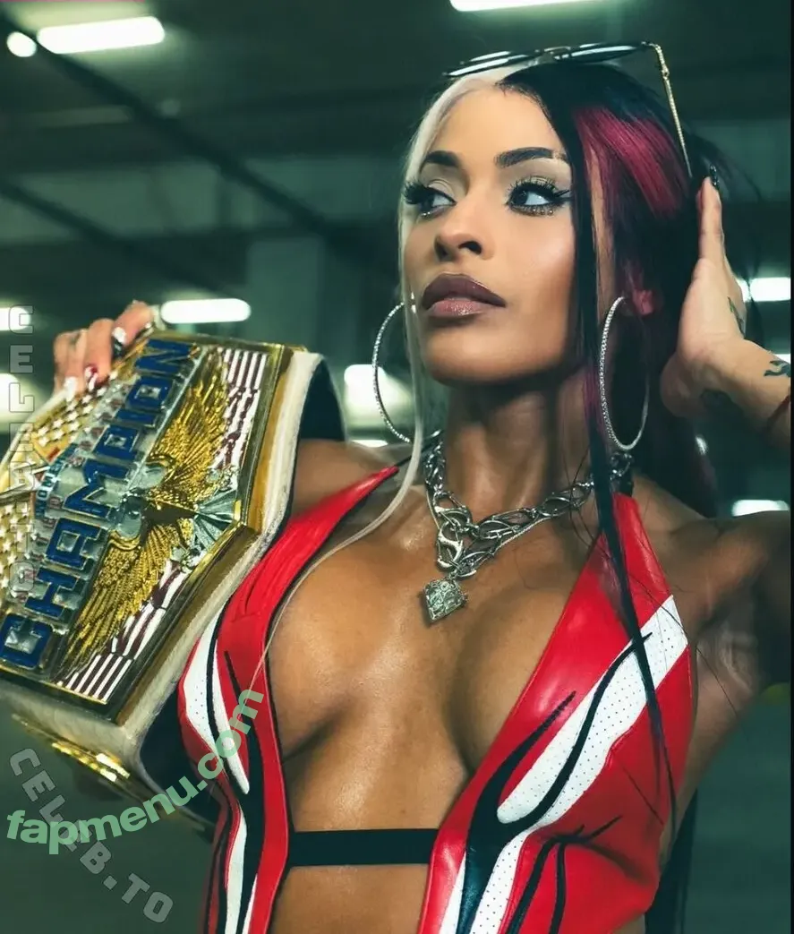 Zelina Vega nude photo #1838 ( / Thea Trinidad / ZelinaVegaWWE)