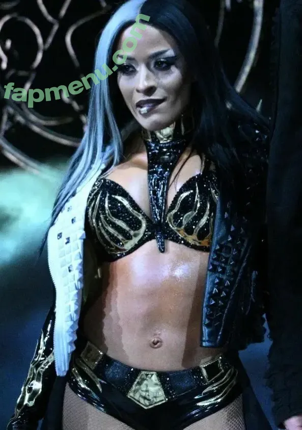 Zelina Vega nude photo #1847 ( / Thea Trinidad / ZelinaVegaWWE)