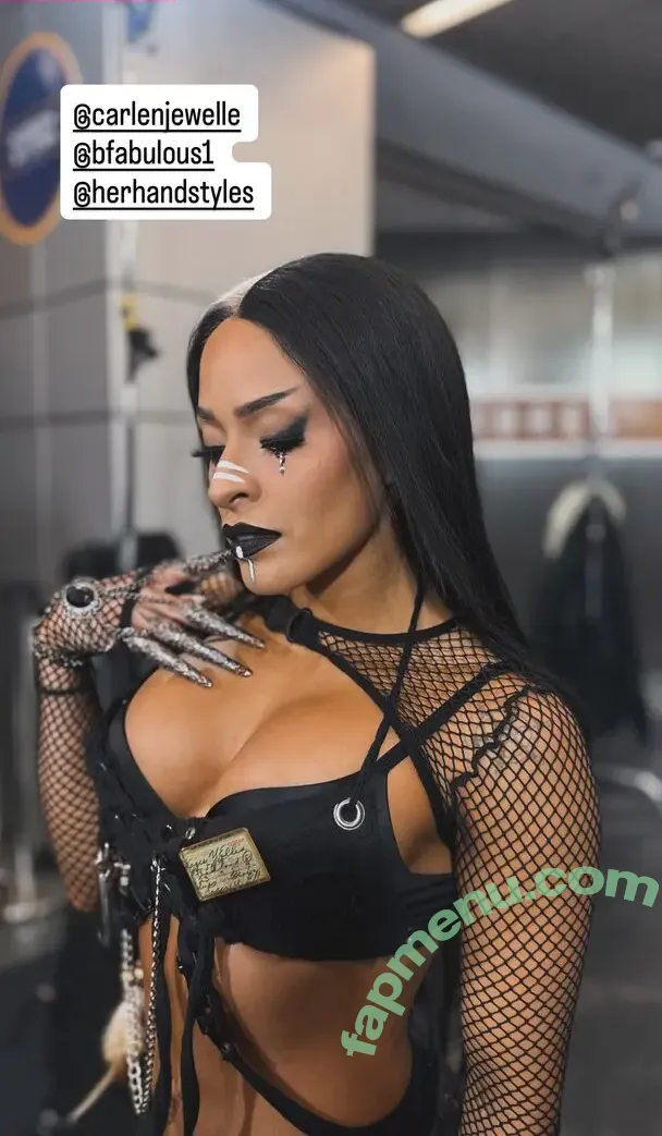 Zelina Vega nude photo #1866 ( / Thea Trinidad / ZelinaVegaWWE)