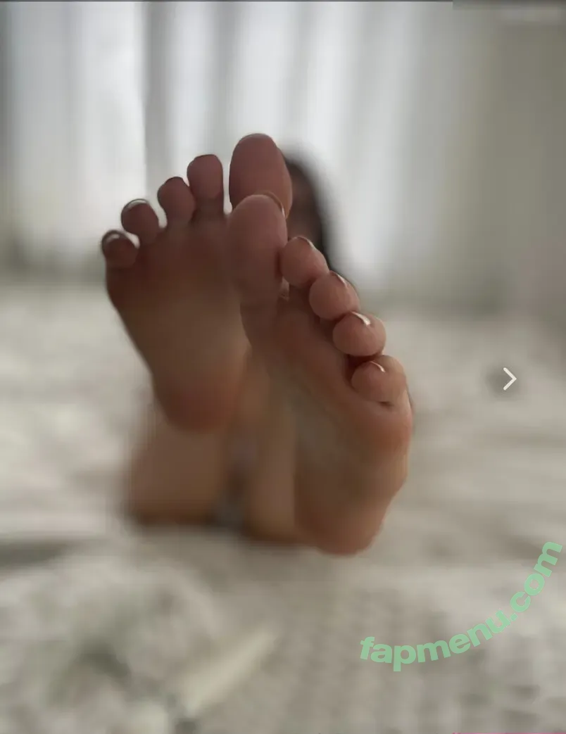 Zelina nude photo #0003 (Zelina)