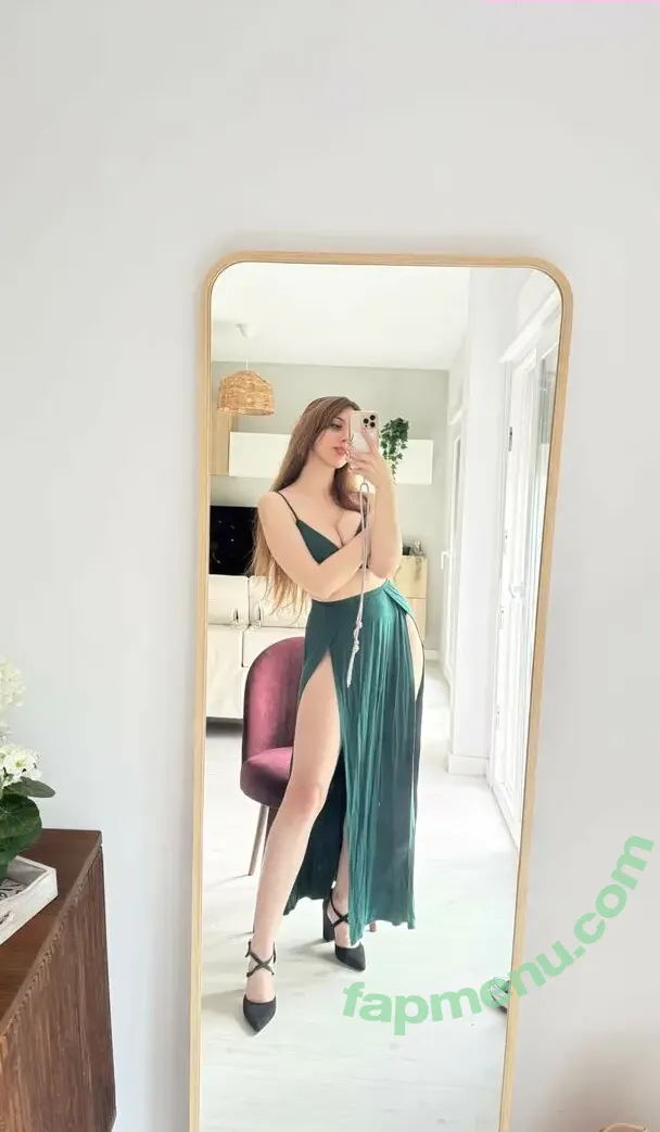 Zeling nude photo #0047 (Alicia / ZeIing)