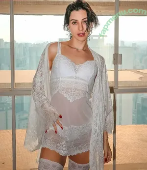 Zelonguinho nude photo #0007