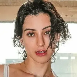 Zelonguinho nude photo #0009