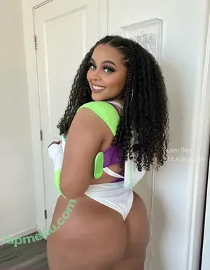 zelori / zelori.in_ nude photo #0083