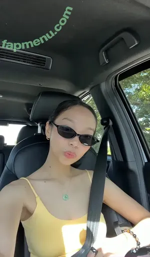 Zen Mendoza / zen.cm nude photo #0022