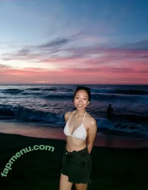 Zen Mendoza / zen.cm nude photo #0031