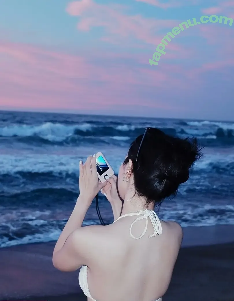 Zen Mendoza nude photo #0030 (zen.cm)