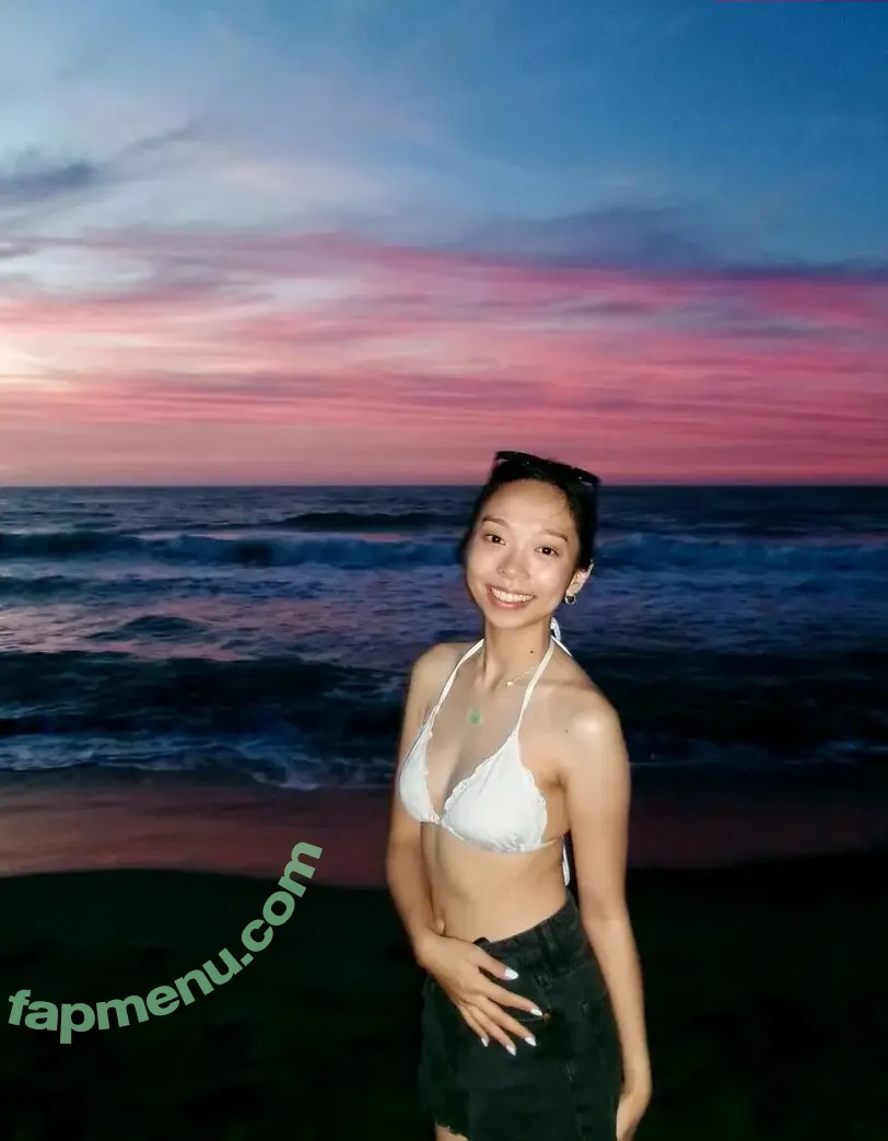 Zen Mendoza nude photo #0032 (zen.cm)