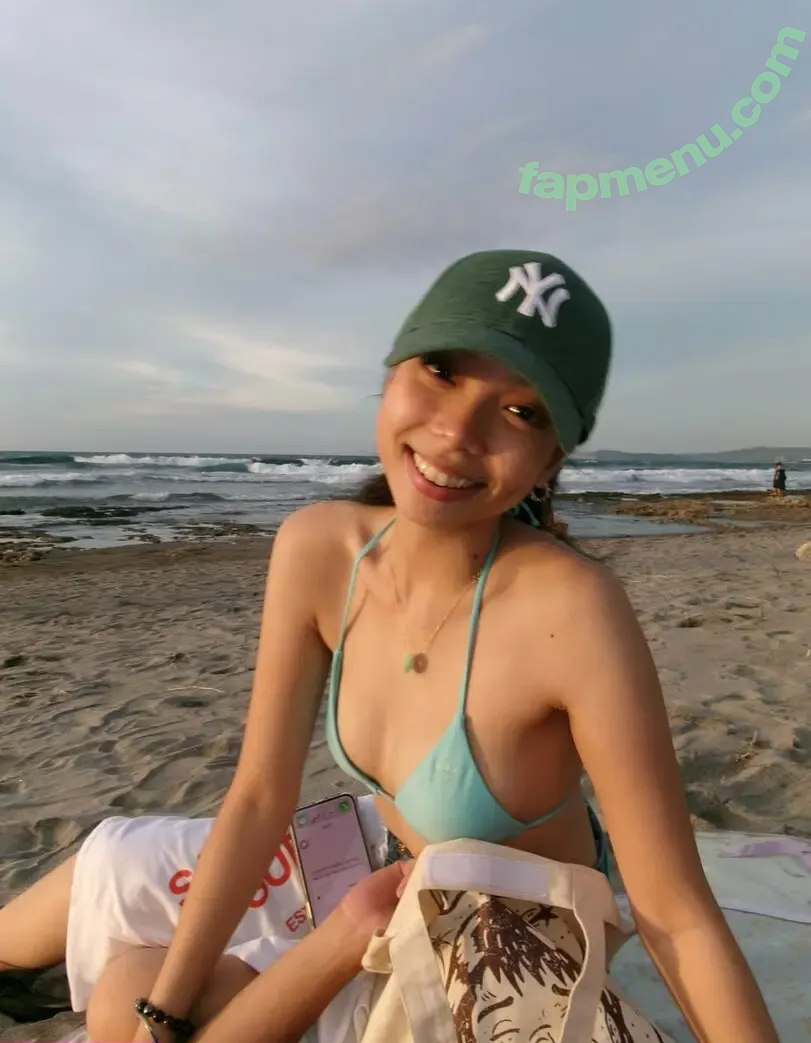 Zen Mendoza nude photo #0039 (zen.cm)