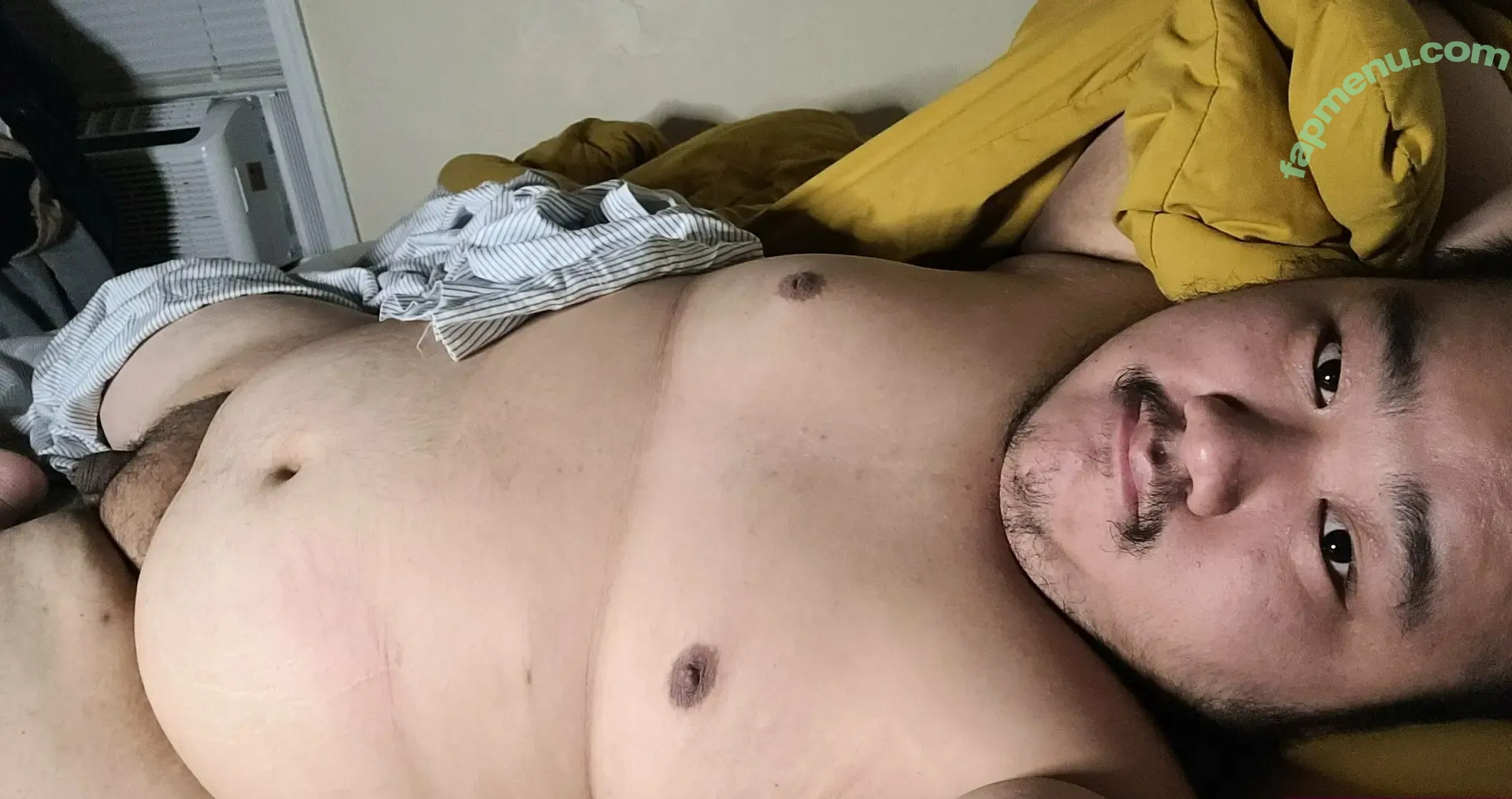 zen_thepiglet nude photo #0004 (zen_thepiglet)