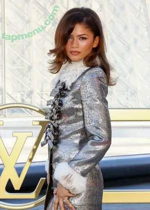 Zendaya / zayarose11 nude photo #0173
