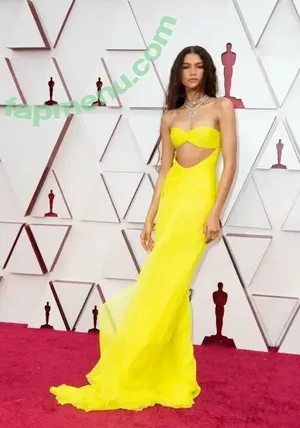 Zendaya / zayarose11 nude photo #0189