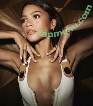 Zendaya / zayarose11 nude photo #0218