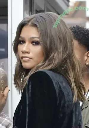Zendaya / zayarose11 nude photo #0263