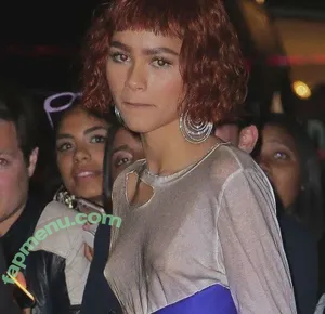 Zendaya Coleman / zendaya / zendayacoleman nude photo #0040