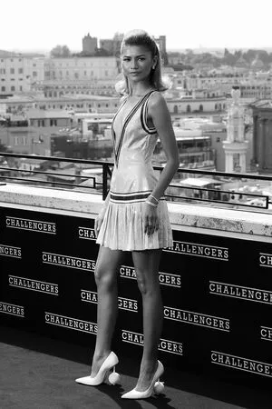 Zendaya / linda.voilet nude photo #1683