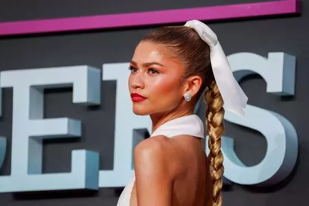 Zendaya / linda.voilet nude photo #1814