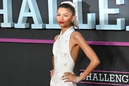 Zendaya / linda.voilet nude photo #1821