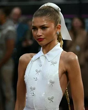 Zendaya / linda.voilet nude photo #1847