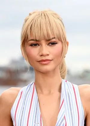 Zendaya / linda.voilet nude photo #1887