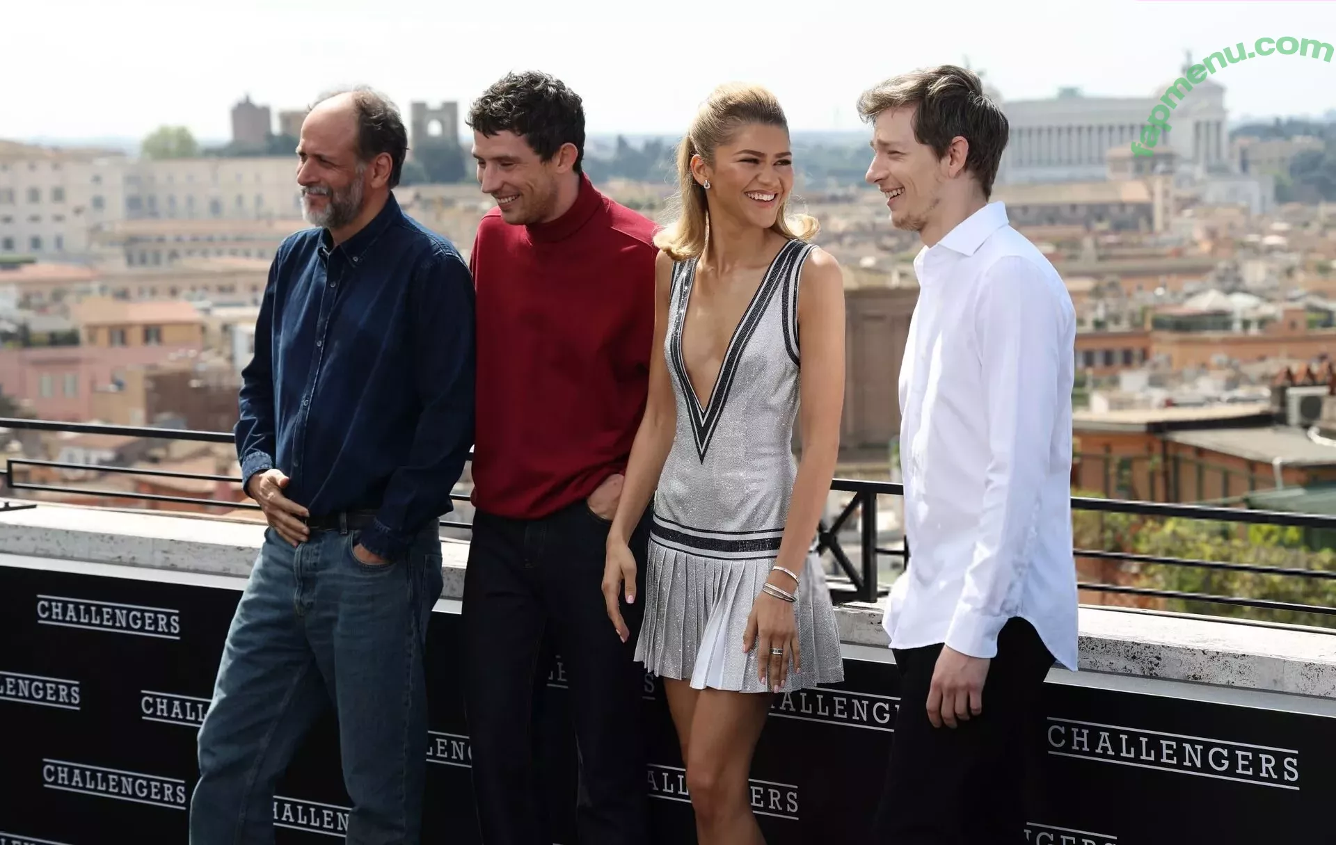 Zendaya nude photo #1748 (linda.voilet)