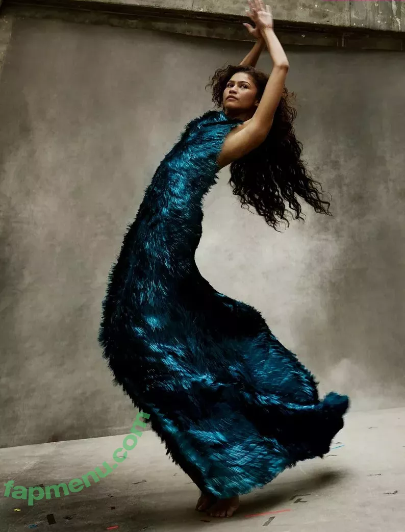 Zendaya nude photo #1773 (linda.voilet)