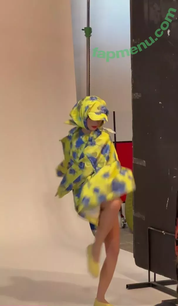 Zendaya nude photo #1784 (linda.voilet)