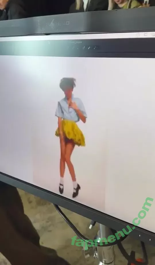 Zendaya nude photo #1785 (linda.voilet)