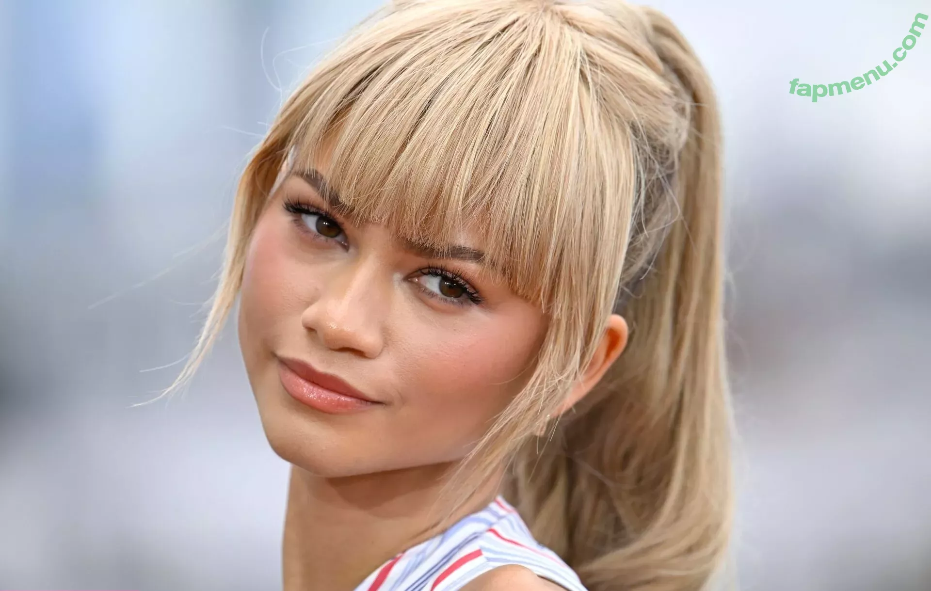 Zendaya nude photo #1863 (linda.voilet)