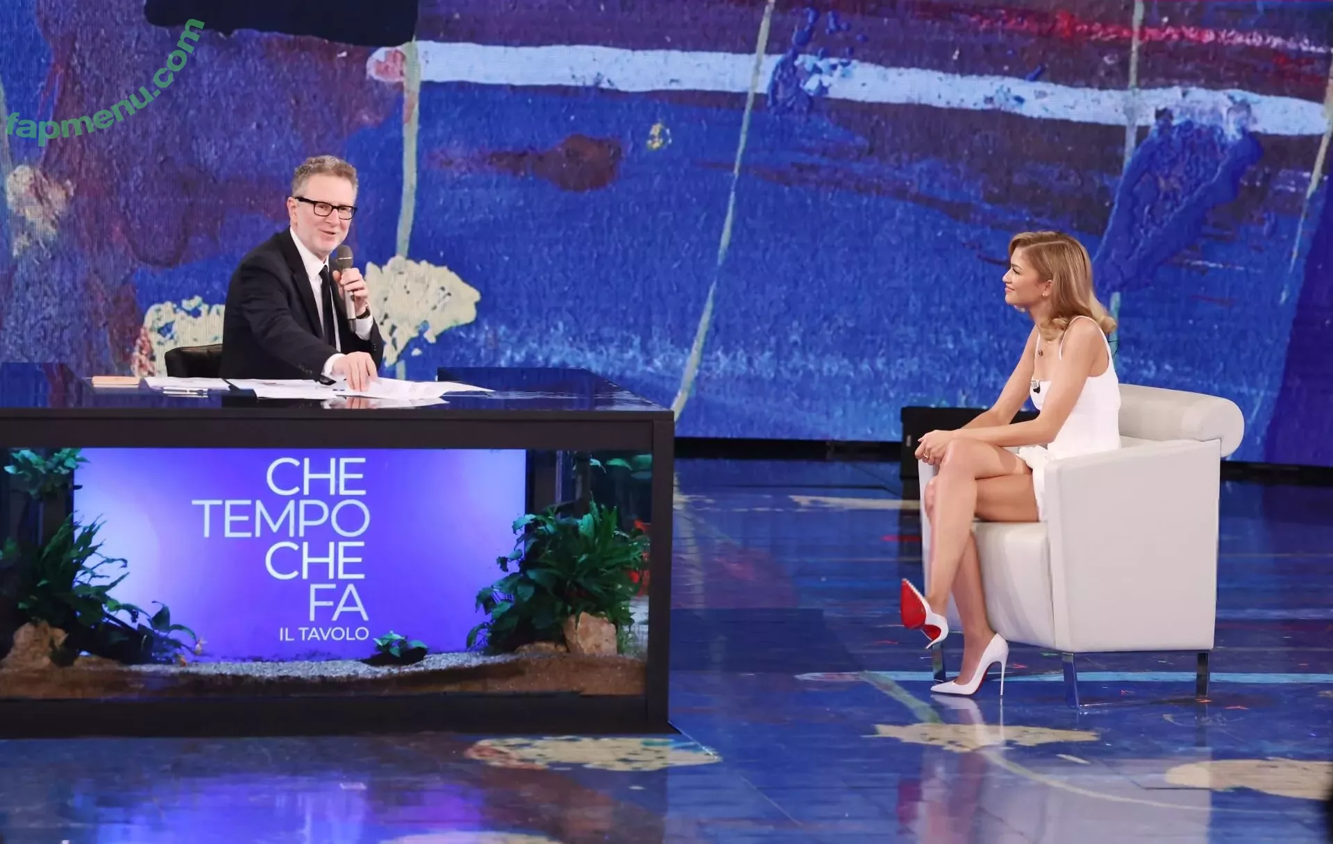 Zendaya nude photo #1960 (linda.voilet)