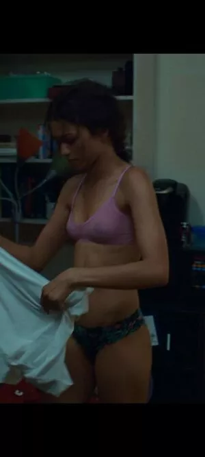 Zendaya / linda.voilet nude photo #2438