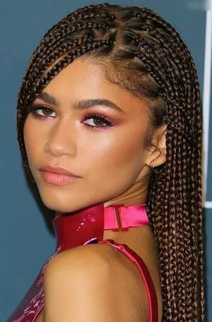 Zendaya / linda.voilet nude photo #2487