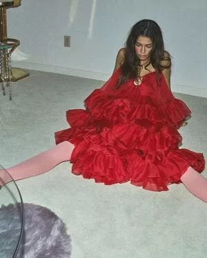 Zendaya / linda.voilet nude photo #2494