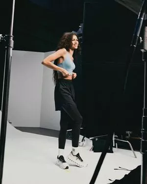 Zendaya / linda.voilet nude photo #2719