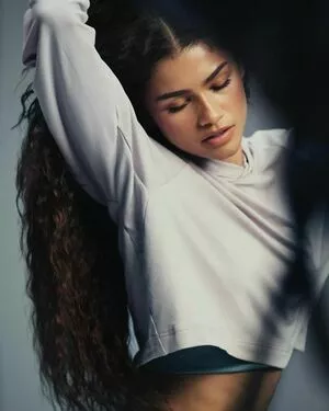 Zendaya / linda.voilet nude photo #2721