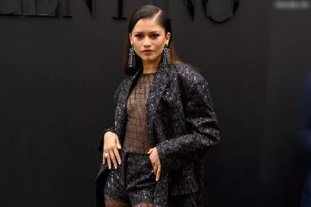 Zendaya / linda.voilet nude photo #2733