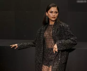 Zendaya / linda.voilet nude photo #2741