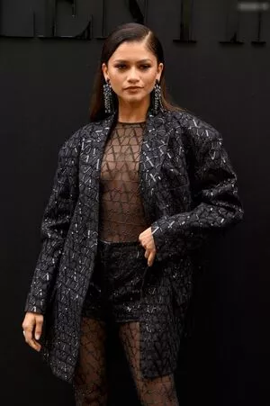 Zendaya / linda.voilet nude photo #2749