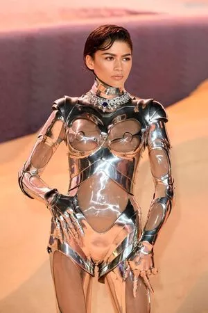 Zendaya / linda.voilet nude photo #2788