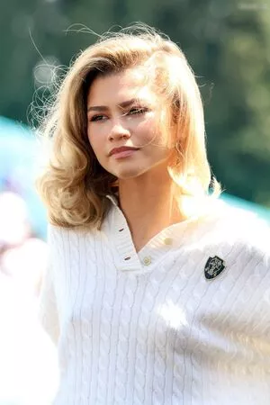 Zendaya / linda.voilet nude photo #2907