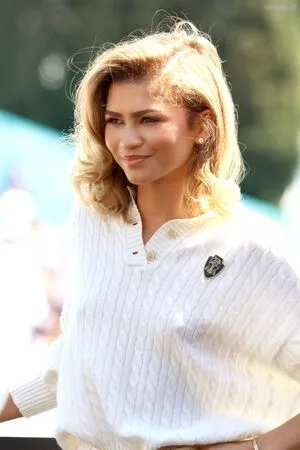 Zendaya / linda.voilet nude photo #2913