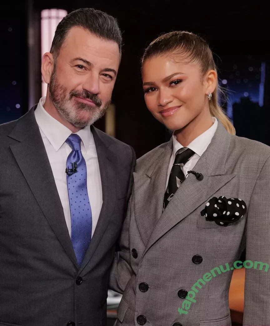 Zendaya nude photo #2033 (linda.voilet)