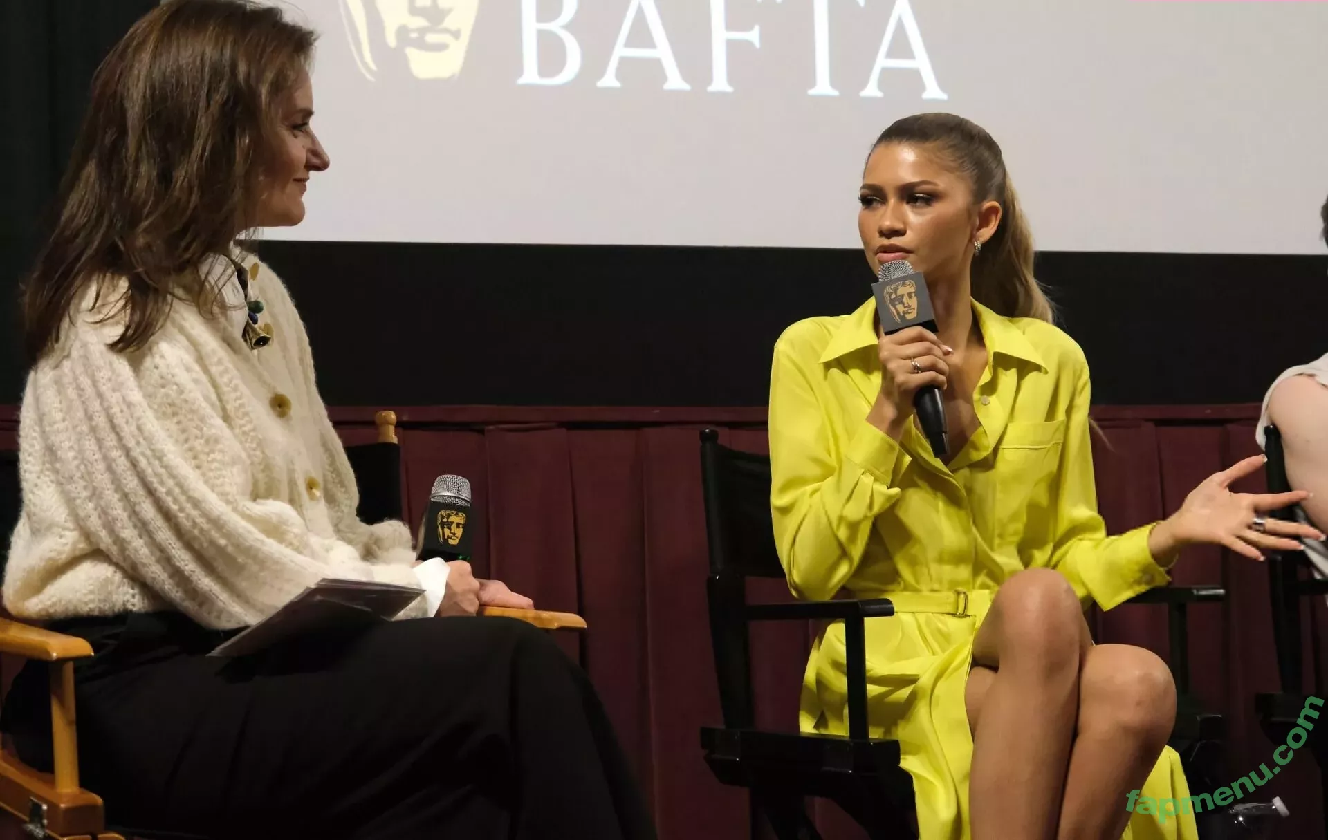 Zendaya nude photo #2040 (linda.voilet)